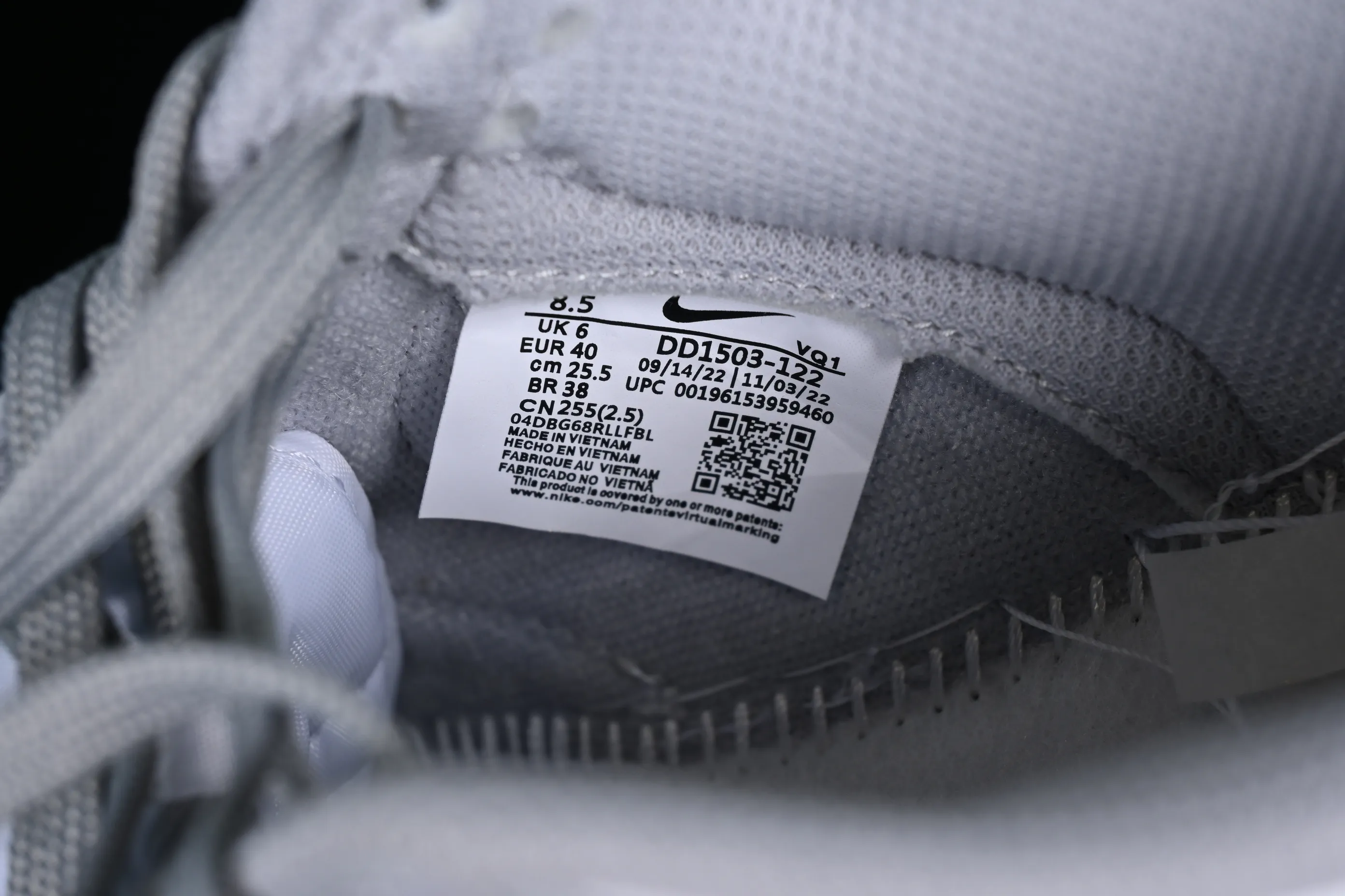 All categories Nk SB Dunk series Nk SB Dunk Low low-top sneakers J version Nk Dunk Low "Grey White" gray burgundy low-top retro sports and leisure sneakers DD1503-122